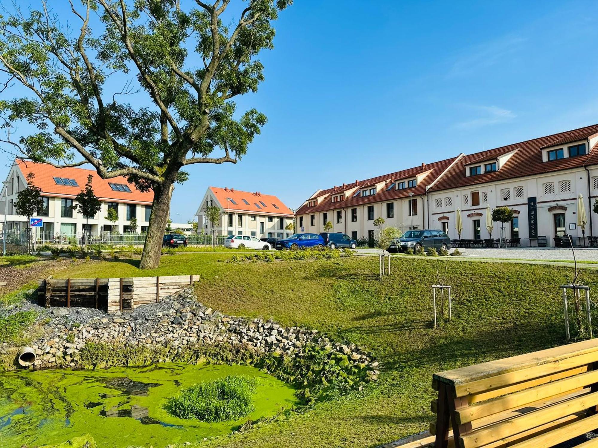 Studio Kralovice Apartment Прага Экстерьер фото