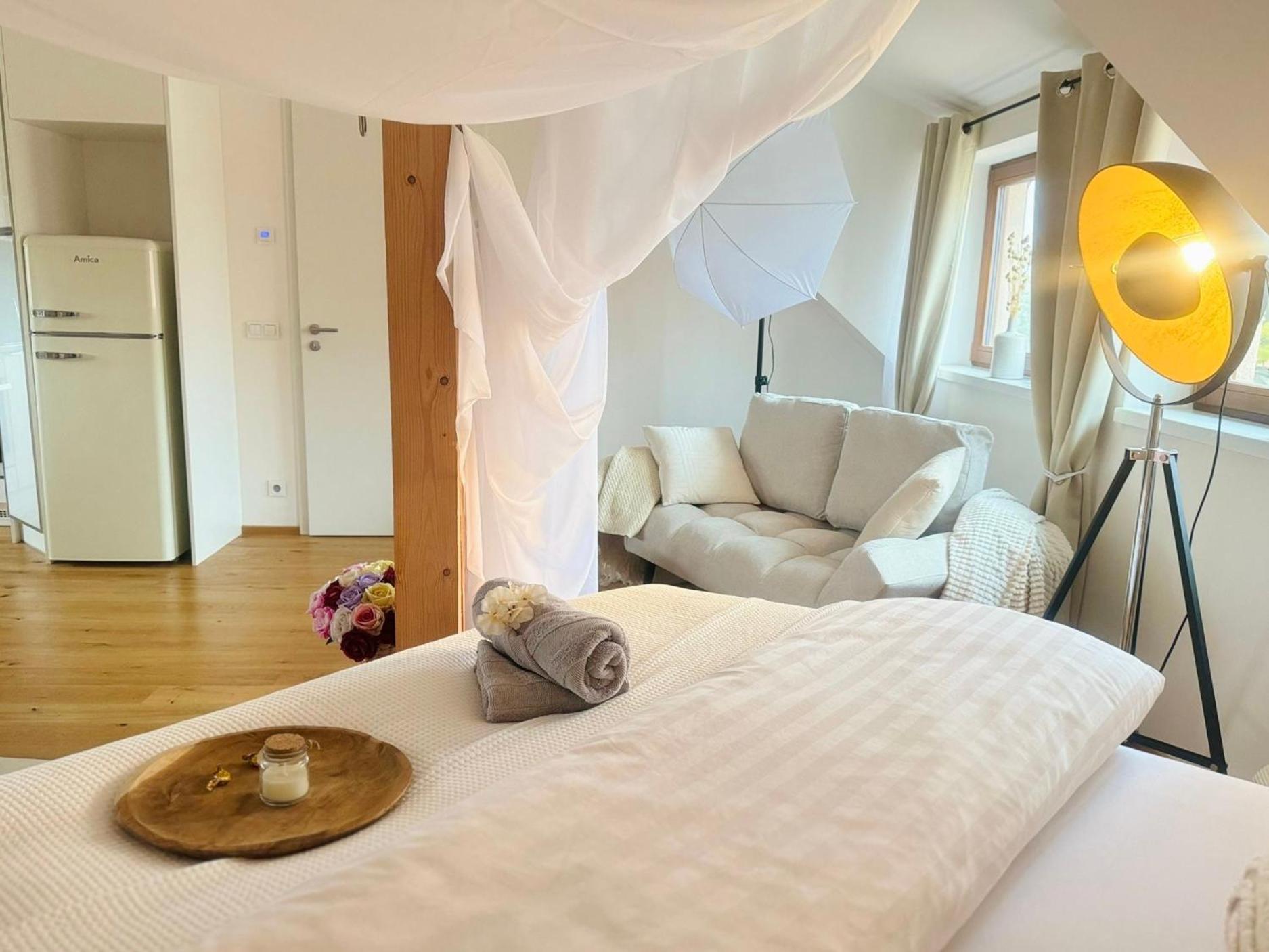 Studio Kralovice Apartment Прага Экстерьер фото